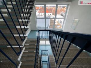 Pronájem kanceláře, České Budějovice - České Budějovice 6, Jeronýmova, 2300 m2