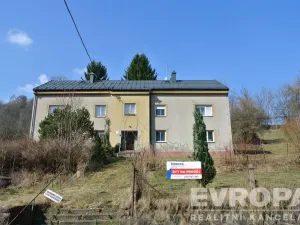 Prodej bytu 2+1, Stará Paka - Karlov, 72 m2
