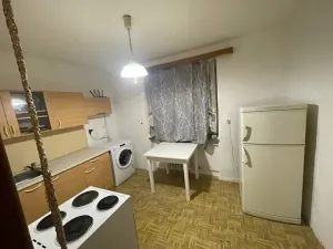 Pronájem bytu 1+1, Tlučná, V Rybníčkách, 28 m2