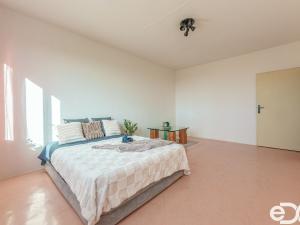 Prodej bytu 2+1, Praha, Olbramovická, 57 m2