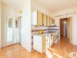 Prodej bytu 2+1, Praha, Olbramovická, 57 m2