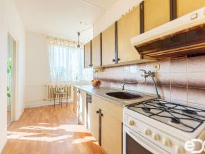 Prodej bytu 2+1, Praha, Olbramovická, 57 m2