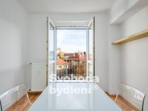 Pronájem bytu 2+kk, Praha - Střešovice, Za Hládkovem, 39 m2