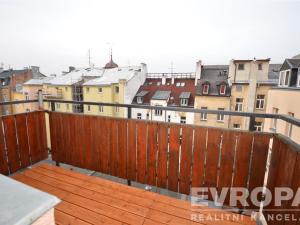 Pronájem bytu 3+1, Karlovy Vary, náměstí Dr. M. Horákové, 81 m2