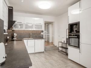 Prodej rodinného domu, Šimanov, 480 m2