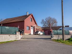 Prodej rodinného domu, Šimanov, 480 m2