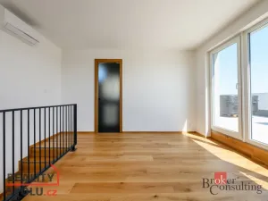 Prodej bytu 3+kk, Plzeň - Skvrňany, Františka Kováříka, 197 m2