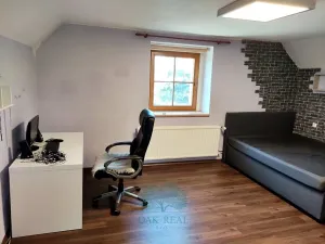 Prodej rodinného domu, Lešany, 272 m2