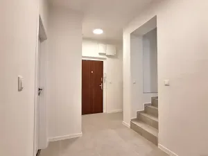 Pronájem bytu 3+kk, Praha - Břevnov, Bělohorská, 70 m2