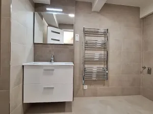 Pronájem bytu 3+kk, Praha - Břevnov, Bělohorská, 70 m2