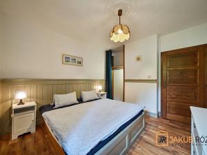 Prodej rodinného domu, Horní Maršov, 483 m2