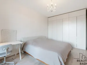 Pronájem bytu 2+kk, Praha - Holešovice, Sanderova, 65 m2