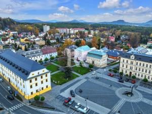 Prodej činžovního domu, Nový Bor, nám. Míru, 507 m2