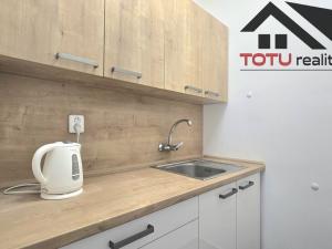 Pronájem kanceláře, Chrudim, Palackého třída, 40 m2