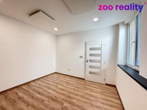 Pronájem bytu 2+kk, Chomutov, Maxima Gorkého, 45 m2