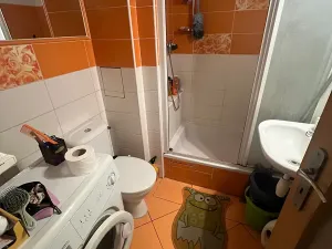 Pronájem bytu 2+kk, Praha - Libeň, Sokolovská, 38 m2