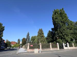 Pronájem kanceláře, Praha - Bubeneč, Na Zátorce, 27 m2