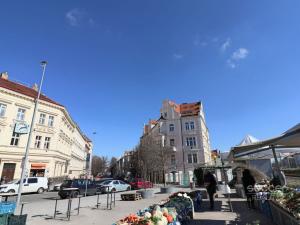 Pronájem kanceláře, Praha - Bubeneč, Na Zátorce, 27 m2