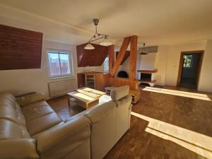 Pronájem bytu 4+kk, Babice, Starobabická, 160 m2