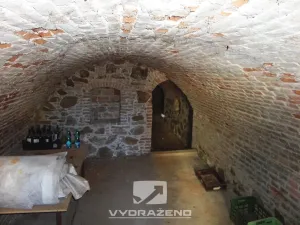 Prodej obchodního prostoru, Dolní Kounice, Hlavní, 400 m2