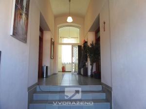 Prodej rodinného domu, Dolní Kounice, Hlavní, 400 m2