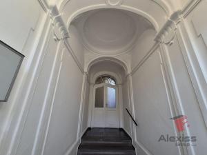 Pronájem atypického bytu, Praha - Nusle, Sinkulova, 141 m2