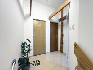 Prodej bytu 3+1, Jevany, Bohumil, 120 m2