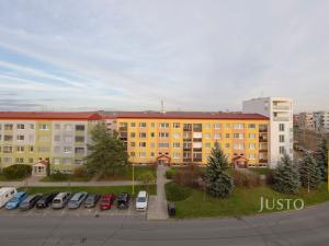 Pronájem bytu 2+kk, Uherské Hradiště, Jabloňová, 56 m2