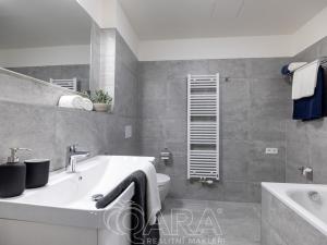 Pronájem bytu 3+kk, Praha - Modřany, Mezi vodami, 18582 m2