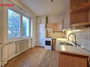 Prodej bytu 2+1, Praha - Suchdol, Kamýcká, 48 m2