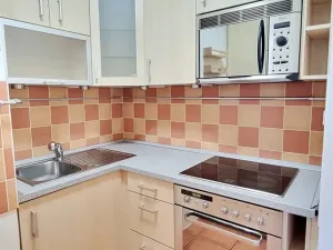 Prodej bytu 2+kk, Praha, Makovského, 46 m2