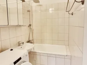 Prodej bytu 2+kk, Praha, Makovského, 46 m2