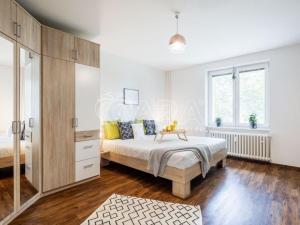 Prodej bytu 3+1, Praha, 75 m2