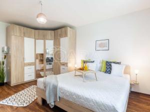 Prodej bytu 3+1, Praha, 75 m2