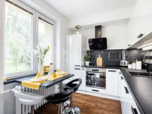 Prodej bytu 3+1, Praha, 75 m2