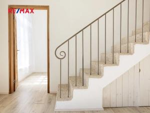 Prodej rodinného domu, Vráž, Nad Loděnicí, 219 m2