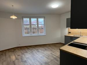 Pronájem bytu 2+1, Olomouc - Hodolany, Holická, 68 m2