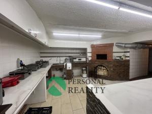 Pronájem restaurace, Praha - Nusle, náměstí Generála Kutlvašra, 300 m2