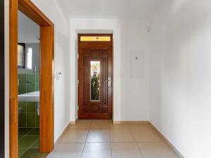 Pronájem rodinného domu, Praha - Křeslice, Pod ovčínem, 300 m2