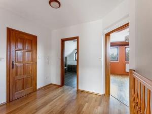 Pronájem rodinného domu, Praha - Křeslice, Pod ovčínem, 300 m2