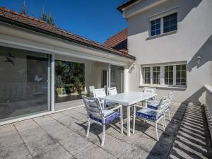 Prodej rodinného domu, Družec, V Zátiší, 289 m2