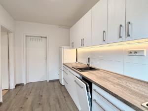 Pronájem bytu 1+1, Ostrava - Poruba, Čs. exilu, 40 m2