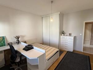 Prodej rodinného domu, Zlín, Lorencova, 247 m2