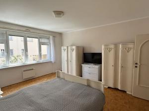 Prodej rodinného domu, Zlín, Lorencova, 247 m2