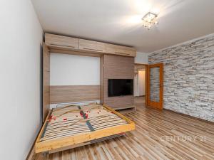 Pronájem atypického bytu, Starý Plzenec, Máchova, 60 m2