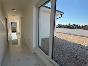 Prodej vily, Sulice, Na Okruhu, 365 m2