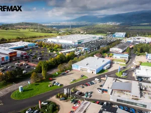 Pronájem obchodního prostoru, Ústí nad Labem - Všebořice, Podhoří, 1210 m2