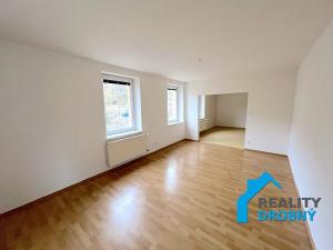 Pronájem bytu 2+1, Děčín, Družstevní, 80 m2