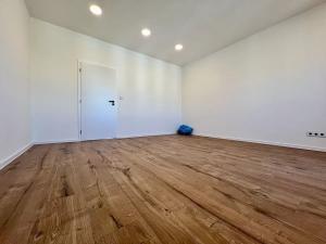 Prodej bytu 2+kk, Praha, Průběžná, 49 m2