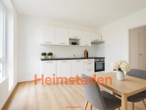 Pronájem bytu 2+1, Ostrava - Poruba, náměstí Václava Vacka, 62 m2